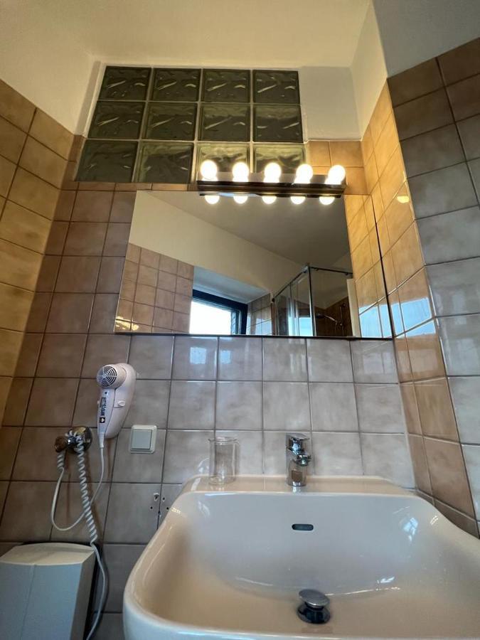 A Zur Ewigen Lampe Dritte Etage Apartment